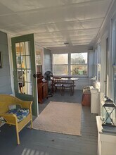 74 Uncas Rd in Clinton, CT - Building Photo - Building Photo