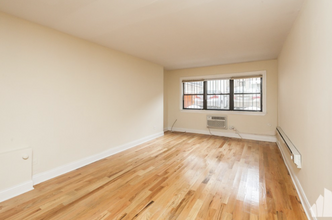 1435 N Dearborn St, Unit A2 in Chicago, IL - Building Photo - Building Photo