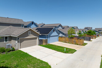 Goodnight Ranch-Townhomes in Austin, TX - Building Photo - Building Photo