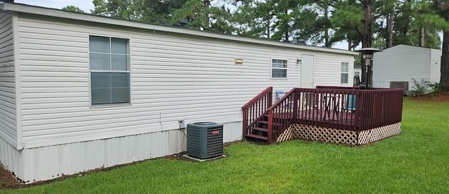 property at 2709 Old Hickory Ln