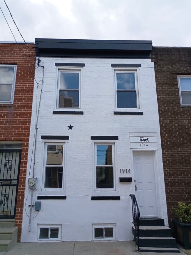 property at 1914 Titan St