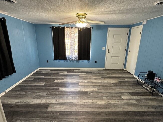 11751 Brown Bridge Rd in Covington, GA - Building Photo - Building Photo