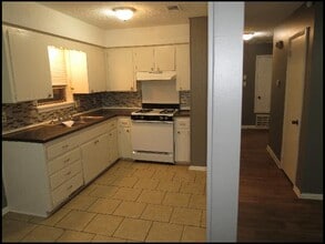 4624 Manchester Dr in Little Rock, AR - Building Photo - Building Photo