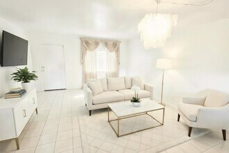 1332 N Miller Rd in Tempe, AZ - Building Photo - Building Photo