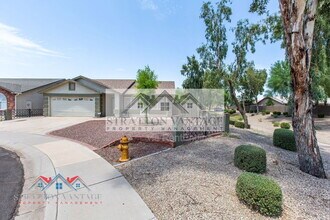 2334 E Longhorn Pl in Chandler, AZ - Building Photo - Building Photo