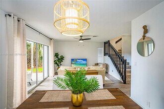 9341 Green Meadows Way in Palm Beach Gardens, FL - Building Photo - Building Photo