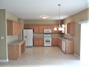 207 Mayors Ln in Wendell, NC - Foto de edificio - Building Photo