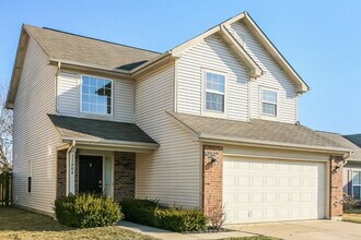 11404 Seabiscuit Dr in Noblesville, IN - Building Photo - Building Photo