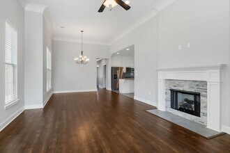 2619 Cresthaven Ave in Baton Rouge, LA - Building Photo - Building Photo