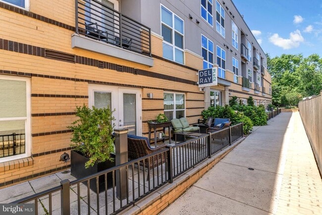 property at 1800 Mt Vernon Ave