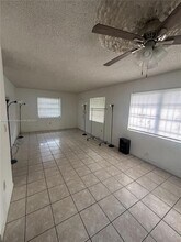 15813 NW 38th Pl in Miami Gardens, FL - Building Photo - Building Photo