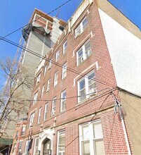 16 Cottage St-Unit -1 in Jersey City, NJ - Building Photo - Building Photo