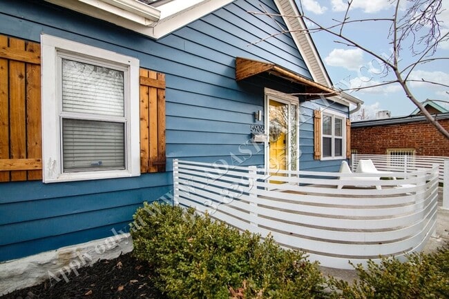 5906 Holmes St in Kansas City, MO - Building Photo - Building Photo