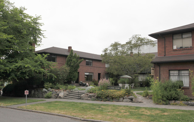 Boylston Court in Seattle, WA - Foto de edificio - Building Photo