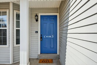 220 Pheasant Point Blvd in O'Fallon, MO - Building Photo - Building Photo