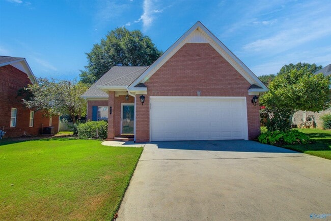 976 Tracey Ln in Decatur, AL - Building Photo - Building Photo