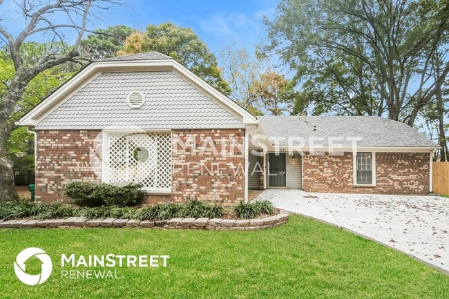 property at 7081 Thornwood Cove