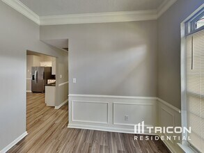 8800 Willow Crest Dr in Charlotte, NC - Foto de edificio - Building Photo