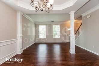 1619 Eastway Dr in Dallas, NC - Building Photo - Building Photo