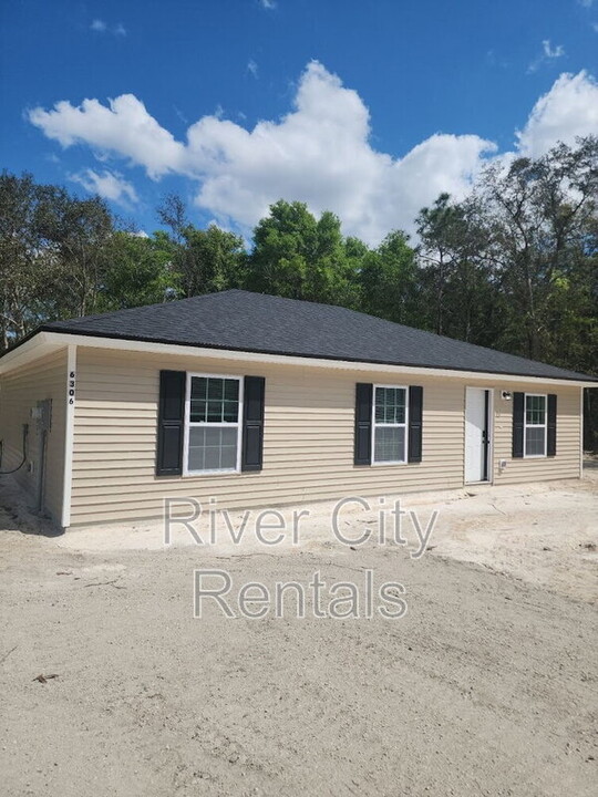6310 Alliance Ave in Keystone Heights, FL - Building Photo