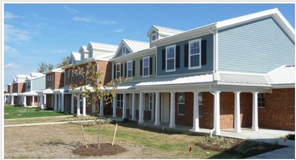 Henry Williams Townhomes in Petersburg, VA - Building Photo