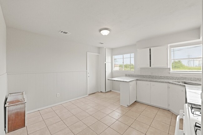 property at 326 Brookview St