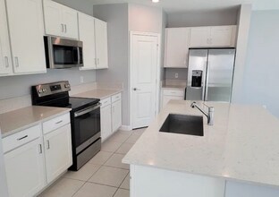 4518 Dow Ln in Lake Worth Beach, FL - Building Photo - Building Photo