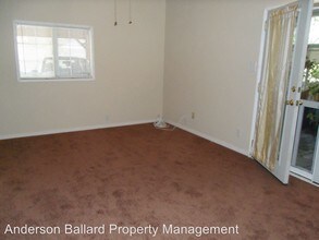 7710 Wentworth St in Los Angeles, CA - Building Photo - Building Photo