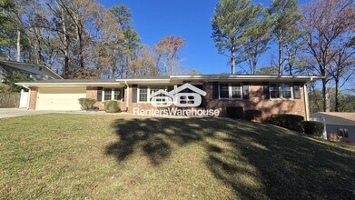 3582 Cloudland Dr in Stone Mountain, GA - Building Photo - Building Photo