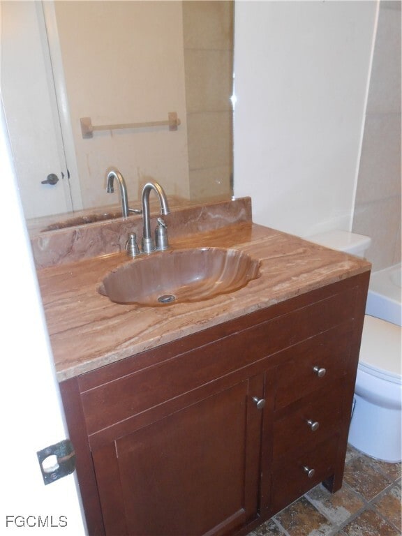 property at 1406 Alwynne Dr S