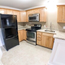 4 Deer St in Tilton, NH - Building Photo - Building Photo