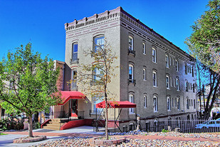 725 Logan Apartments