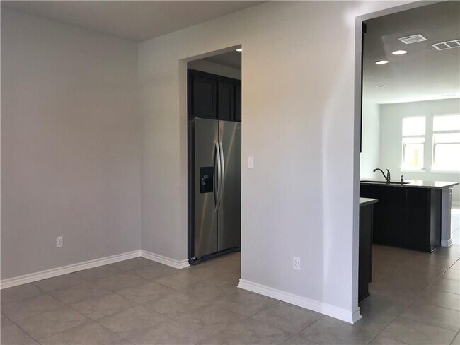 property at 1721 Artesian Spgs Xing