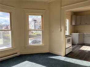 43 Spruce St in Oneonta, NY - Building Photo - Building Photo