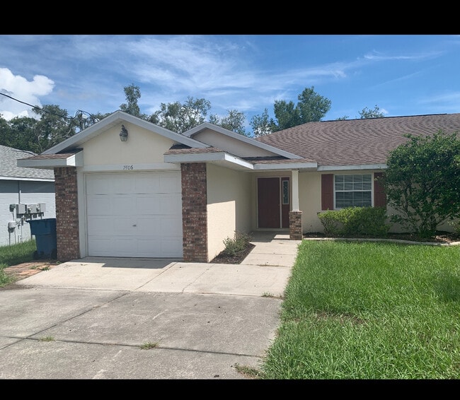 7406 Canterbury St, Unit Duplex