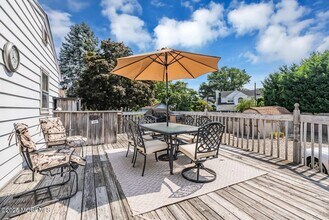 54 Wall St in West Long Branch, NJ - Building Photo - Building Photo