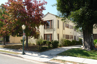 1129 N Maryland Ave in Glendale, CA - Building Photo - Building Photo