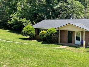 431 Old Epps Bridge Rd in Athens, GA - Building Photo - Building Photo
