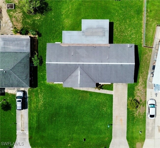 property at 800 Willow Dr