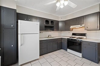 125 W 11th St in Bayonne, NJ - Building Photo - Building Photo