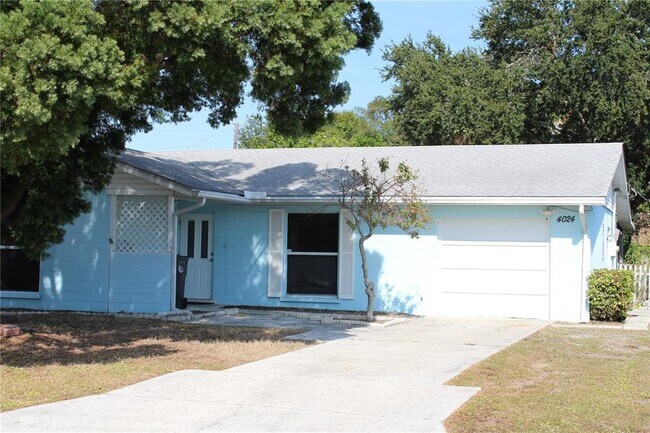 4024 13th Ave W in Bradenton, FL - Building Photo - Building Photo