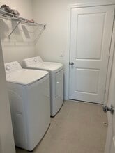 17269 Cantu Ct, Unit A in North Fort Myers, FL - Building Photo - Building Photo