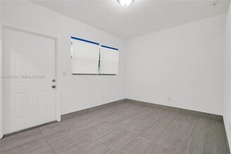13390 NE 6th Ave in North Miami, FL - Building Photo - Building Photo