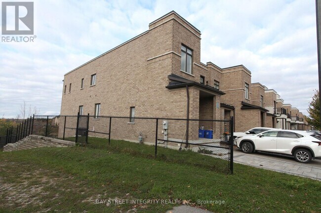 266 Elyse Ct in Aurora, ON - Building Photo - Building Photo