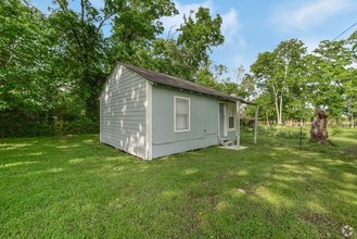 1549 Garden Rd in Pearland, TX - Building Photo - Building Photo