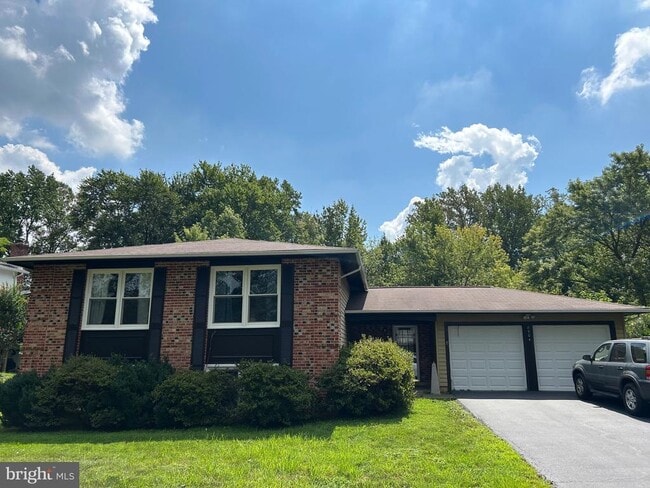 property at 8904 Grass Valley Ct