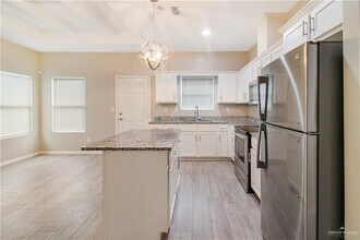 12 Stauffers St in Weslaco, TX - Building Photo - Building Photo