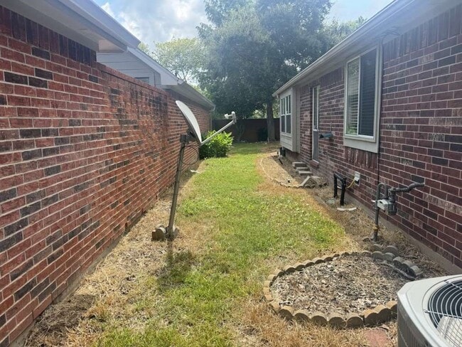 property at 1734 Teal Brook Ln