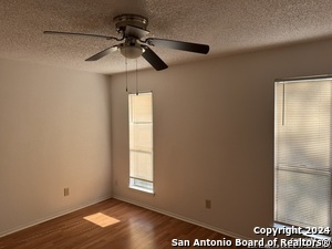 4906 Ali Ave in San Antonio, TX - Building Photo