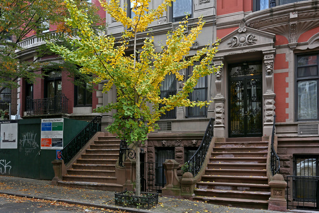 134 W 81st St in New York, NY - Foto de edificio - Building Photo